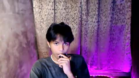 luxirfy online show from 11-17-25, 05:41