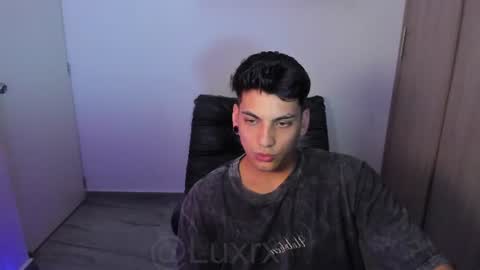 Snapshot of luxrx chatting on 07-11-26, 06:54 luxrx online show from 07-11-26, 06:54