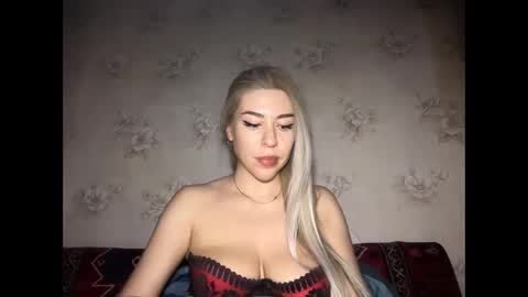 LuxSonyaStar online show from 02-10-26, 08:24