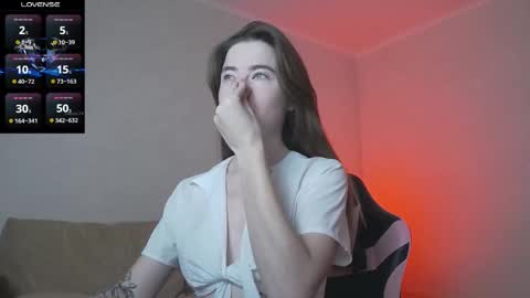 Snapshot of luxuryalma18 chatting on 12-01-25, 07:02 Alma online show from 12-01-25, 07:02