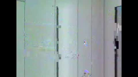 Snapshot of luxx72boy chatting on 03-20-26, 09:25 luxx72boy online show from 03-20-26, 09:25