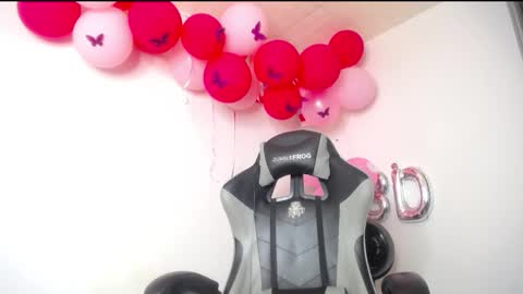 Snapshot of luzcastillo07 chatting on 09-16-25, 05:41 luzcastillo07 online show from 09-16-25, 05:41