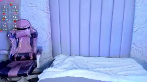 LYA DUBOIS  online show from 02-28-26, 05:14