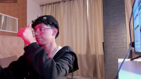 Lyan online show from 03-09-26, 04:55