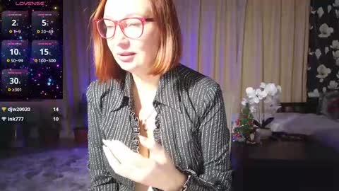 Snapshot of lyboff72 chatting on 12-20-24, 12:19 lybava online show from 12-20-24, 12:19