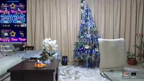 Snapshot of lyboff72 chatting on 01-07-25, 12:13 lybava online show from 01-07-25, 12:13