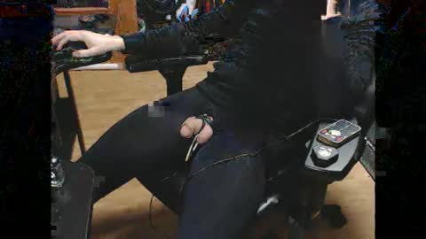 lycraboy123 online show from 12-20-25, 01:45