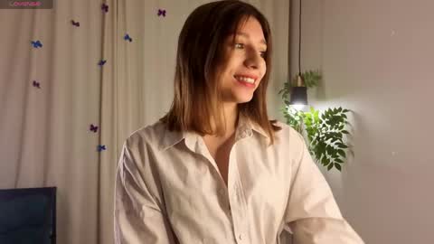 Snapshot of lydaerne chatting on 05-16-26, 11:20 Call me Liddy Im so new here show me how to get fun here please online show from 05-16-26, 11:20