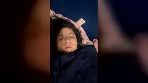 Snapshot of lydiasheer chatting on 03-31-26, 03:19 lydiasheer online show from 03-31-26, 03:19
