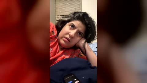 Snapshot of lydiasheer chatting on 04-06-26, 04:57 lydiasheer online show from 04-06-26, 04:57
