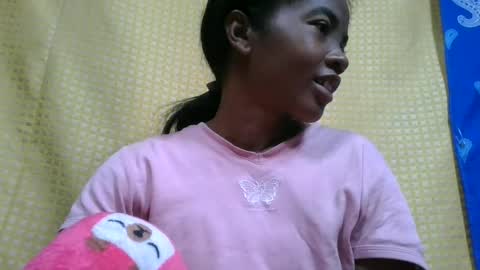 lydie856696 online show from 07-04-26, 03:56