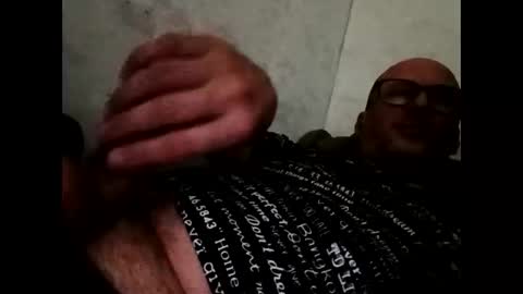 Snapshot of lyelik chatting on 01-07-25, 08:31 Alex online show from 01-07-25, 08:31
