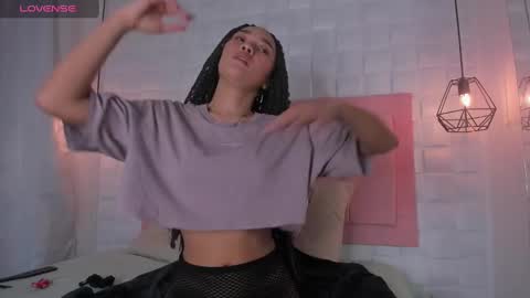 Lyhana Lee online show from 01-29-25, 12:02