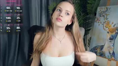 Snapshot of lykava chatting on 11-13-25, 10:03 simply Eliza online show from 11-13-25, 10:03