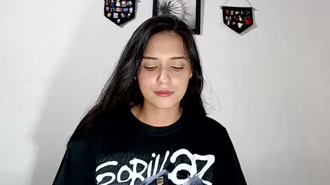 lyla online show from 02-20-25, 03:56