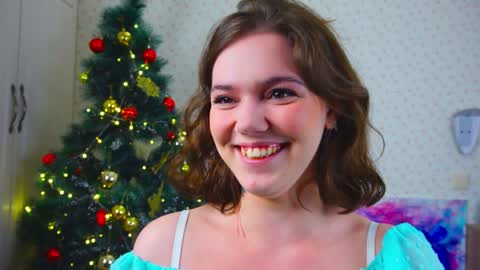 Snapshot of lyle_art chatting on 12-29-24, 03:11 hi im Lyle online show from 12-29-24, 03:11