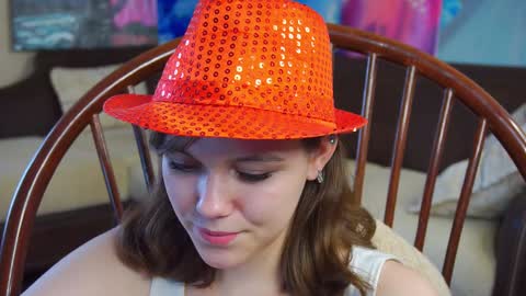 Snapshot of lyle_art chatting on 02-07-25, 09:16 hi im Lyle online show from 02-07-25, 09:16