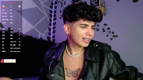 Lyle Bennett Freelance Model online show from 12-06-24, 01:00