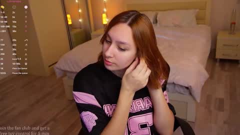 Snapshot of lylianrosse chatting on 11-01-25, 07:10 Lylian online show from 11-01-25, 07:10