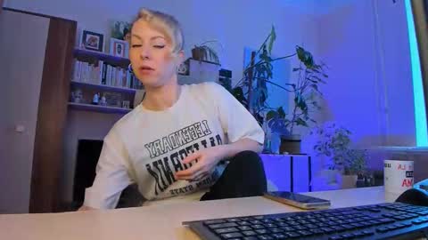 Lylith Skye NO NUDE model online show from 03-17-26, 05:00