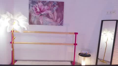 Lyly   online show from 01-11-25, 06:03