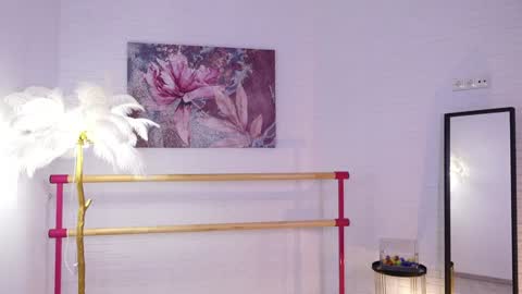 Lyly   online show from 01-26-25, 05:34