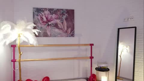 Lyly   online show from 02-11-25, 08:48