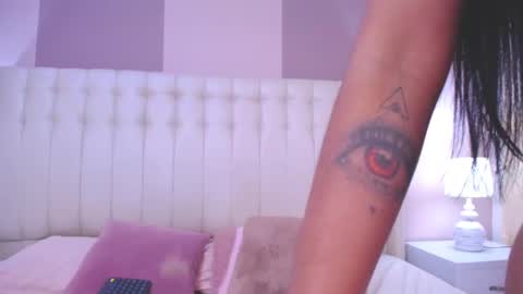 Lyn online show from 01-29-25, 05:13