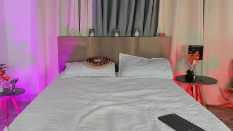 Snapshot of lynda_west chatting on 01-17-25, 04:49 Lynda online show from 01-17-25, 04:49