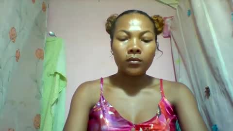 lyndah19 online show from 02-18-26, 07:43