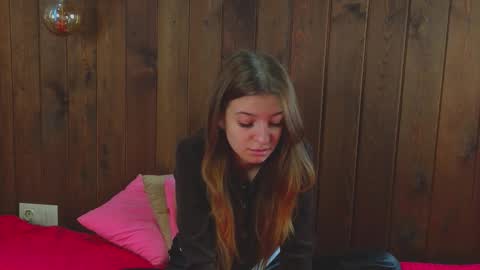 Nancy online show from 09-25-25, 08:07