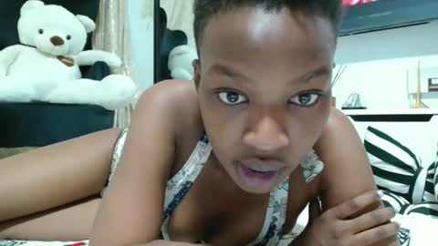 lyne898 online show from 04-14-26, 04:29