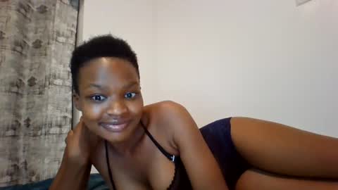 lyne898 online show from 07-20-26, 08:33