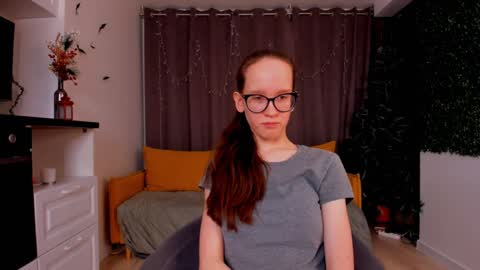 Sara online show from 01-26-25, 01:31