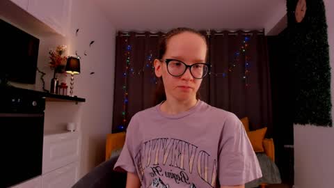 Sara online show from 02-03-25, 04:41