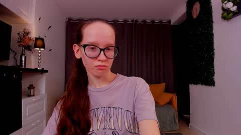 Sara online show from 03-04-25, 10:27