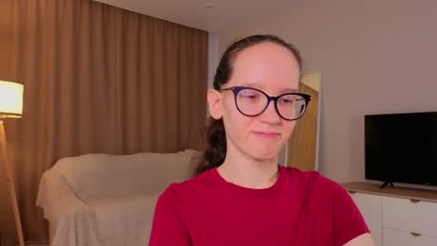 Sara online show from 07-05-26, 04:03