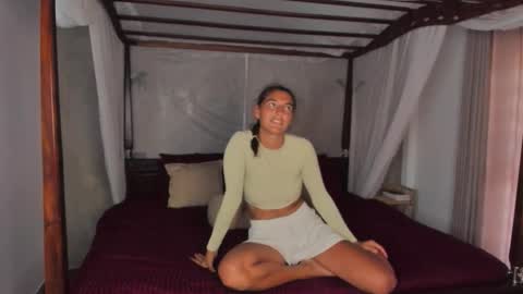  LYNN  online show from 11-15-25, 08:55