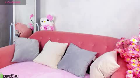 Lynn online show from 10-07-25, 01:03