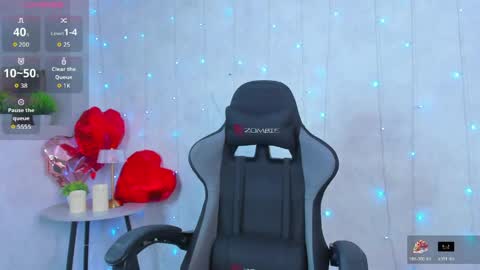 Lynn online show from 03-25-26, 01:11