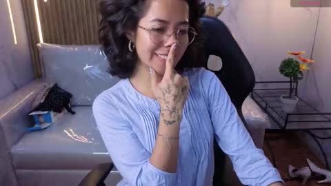 lynn_turner_ online show from 02-06-26, 01:03