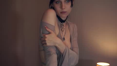 Snapshot of lynnabelow chatting on 02-18-25, 11:11 Elisabet but for you just Elie 4 online show from 02-18-25, 11:11