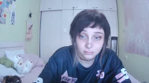 Kira online show from 10-07-25, 10:01