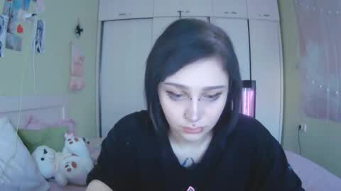 Kira online show from 10-17-25, 10:29