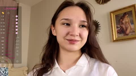 Snapshot of lynngroves chatting on 01-29-25, 06:07 Lola online show from 01-29-25, 06:07