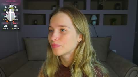 Lynn online show from 10-05-25, 02:59