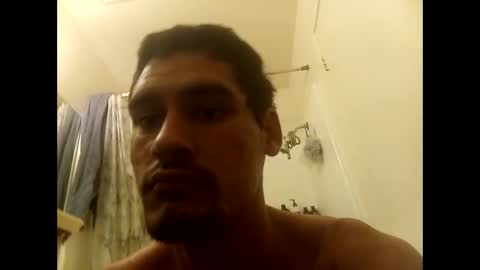 Snapshot of lyrwalkerrabbits96 chatting on 11-04-25, 09:52 Lyr.WalkerRabbit96 online show from 11-04-25, 09:52