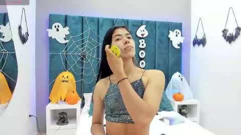 Lyxi online show from 10-12-25, 11:31