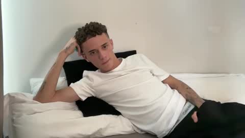  NEW   Leo  lz britboy online show from 02-24-26, 12:25