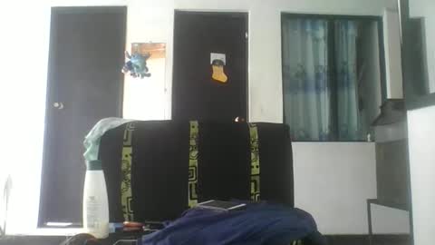 m0ntana777 online show from 10-17-25, 05:59